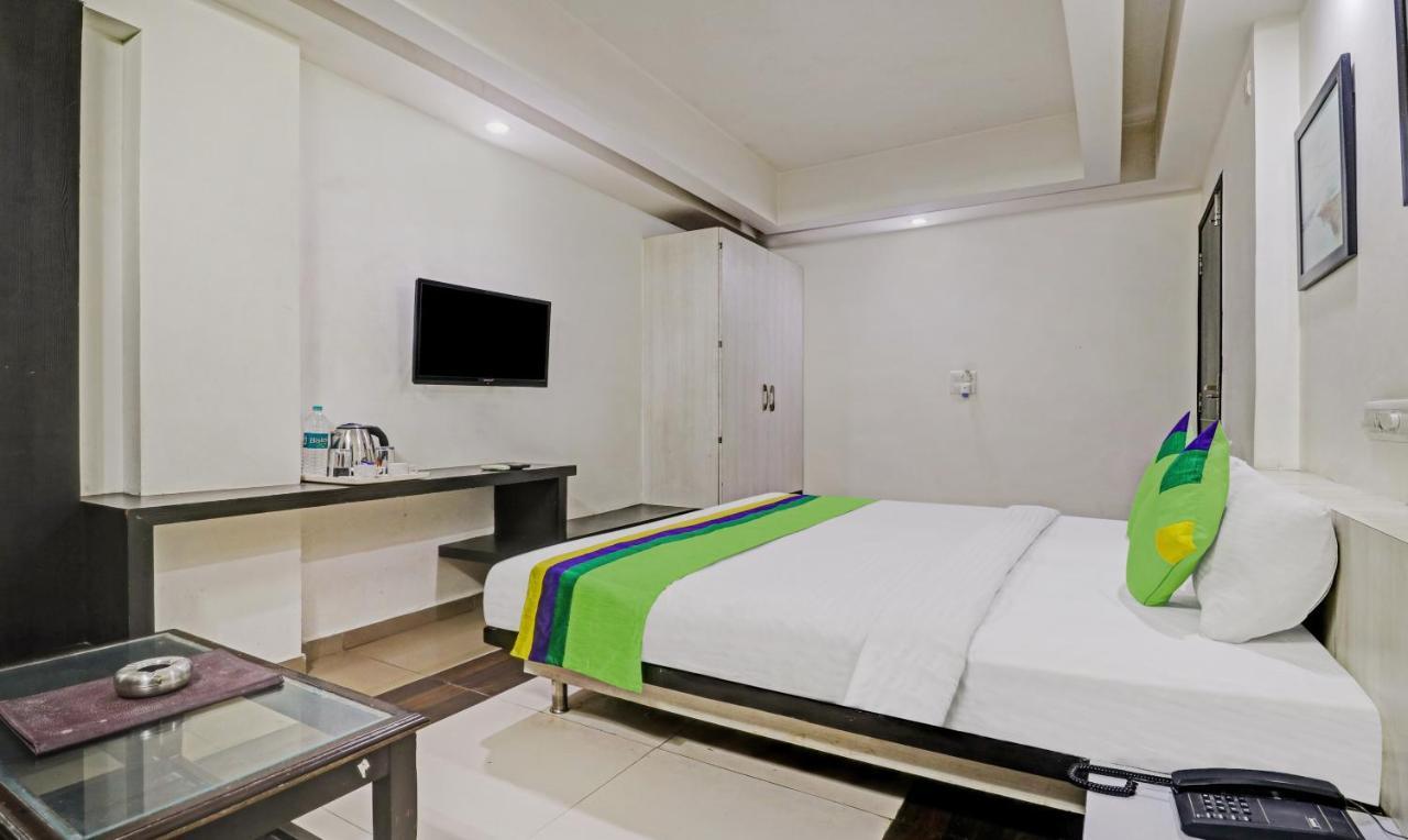 Hotel Treebo Mohit Regency à Bhopal Extérieur photo